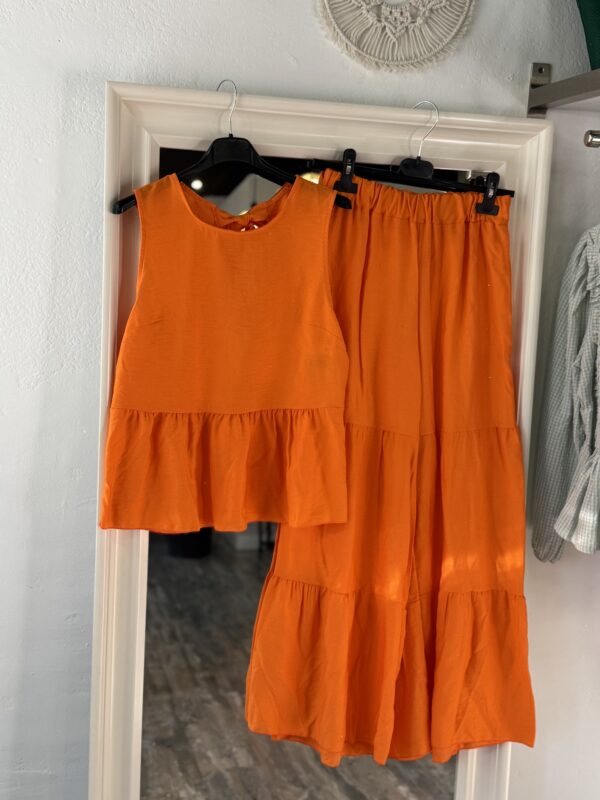 Conjunto KATE Naranja - Imagen 4