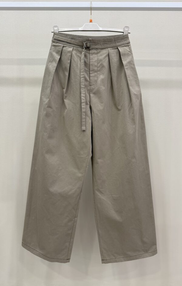 Pantalón Issa beige